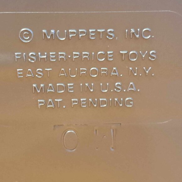 Vintage Fisher-Price 1977 Oscar the Grouch pop up pull toy - Picture 12 of 12